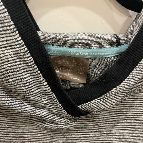 Calvin Klein size L black and white stripped sweater - Picture 4 of 4